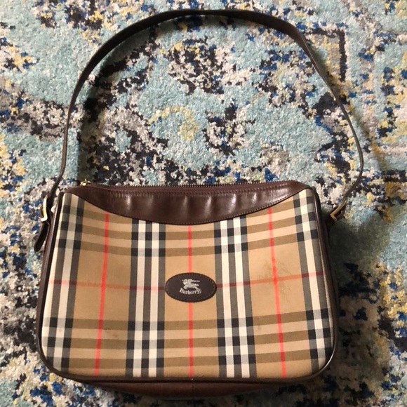 Burberry Handbags - Vintage Burberrys shoulder bag